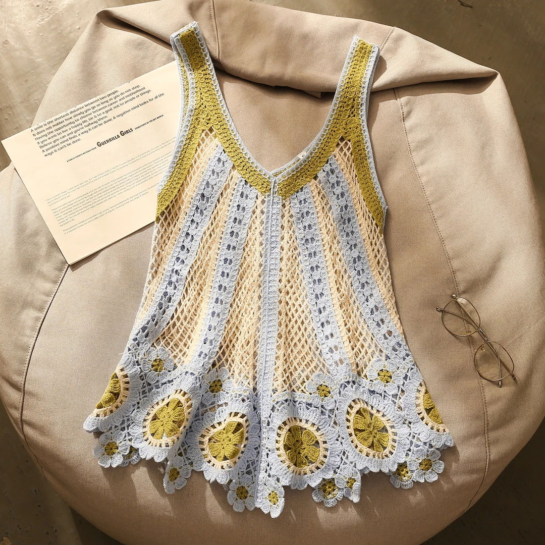 大码女装胖mm钩花镂空针织吊带背心夏季叠穿罩衫宽松显瘦无袖上衣