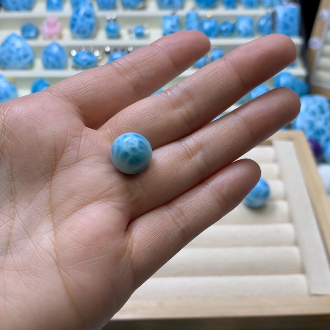 用***4针钠钙石（海纹石）未镶嵌手链