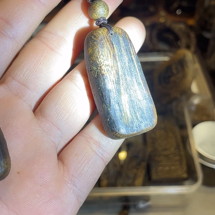 沉香沉香碎屑灵**l奇楠沉香老料7.5克花香