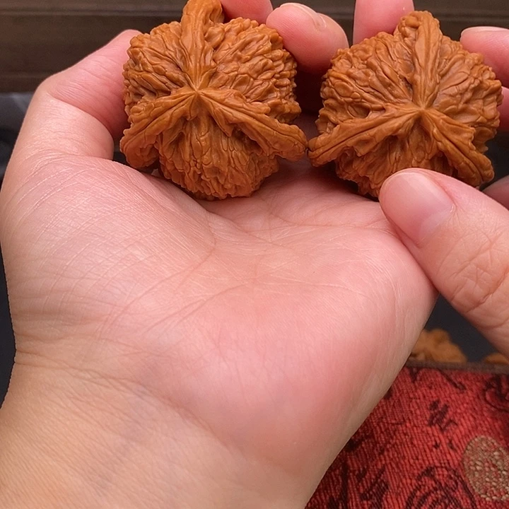 老***侯把件文玩核桃白奔
