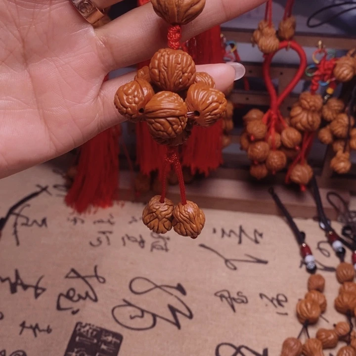 吊坠桃核龙纹桃枭