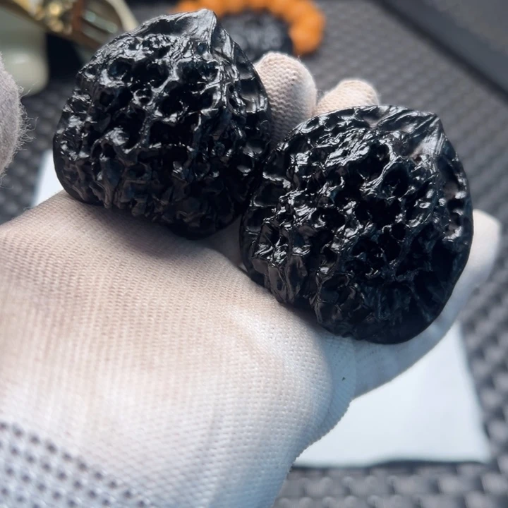 文玩核桃官帽47尺寸