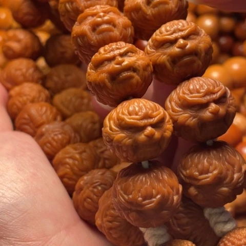 手串猴头核桃董*哥舞台