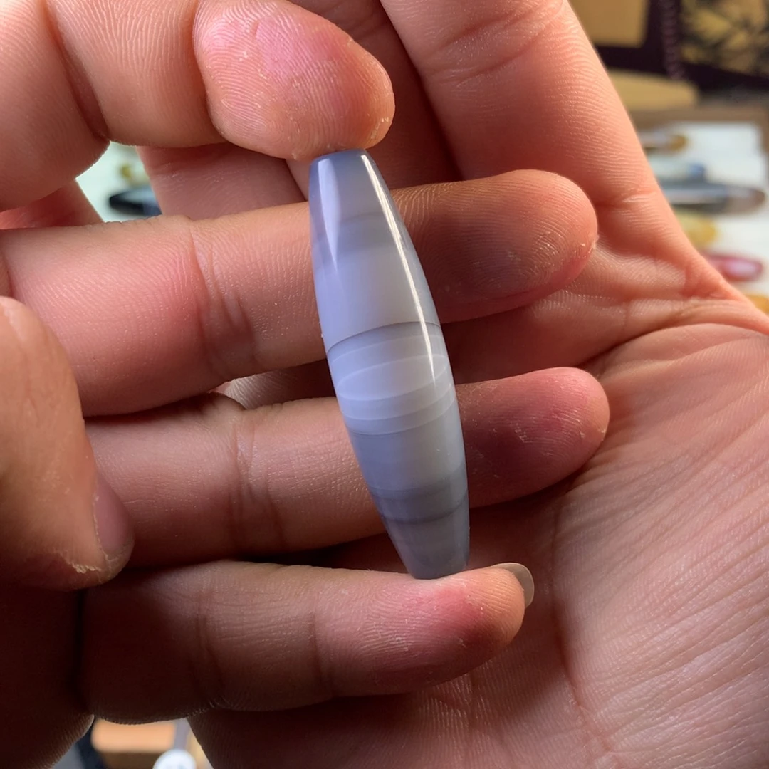 未镶嵌颈饰玛瑙/玉髓一**光