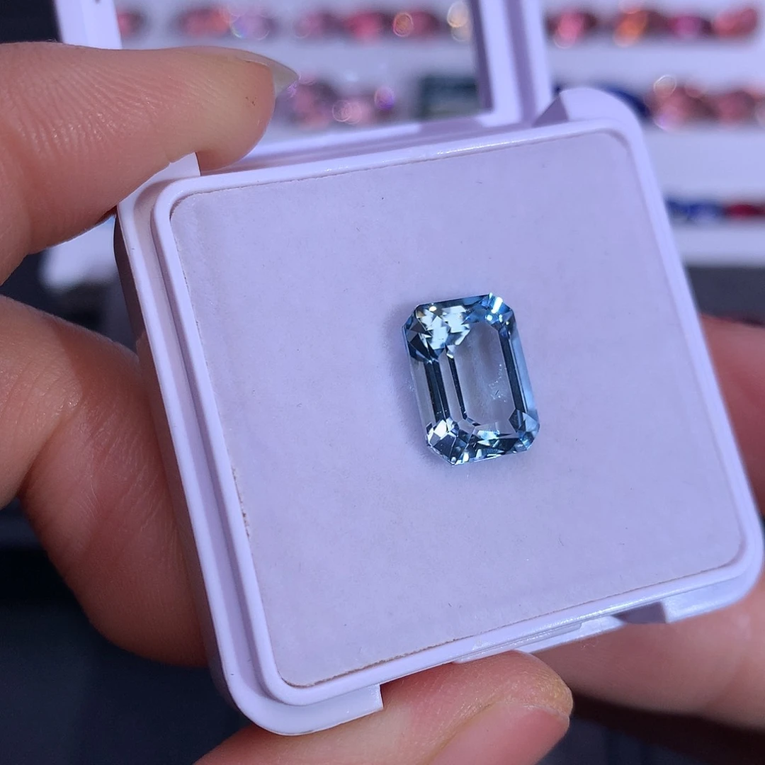 海蓝宝石笔搁未镶嵌4.04ct