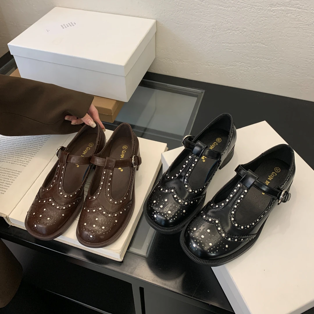 真皮~方头秋季2025新款学院雕花粗跟复古厚底乐福鞋单鞋女小皮鞋