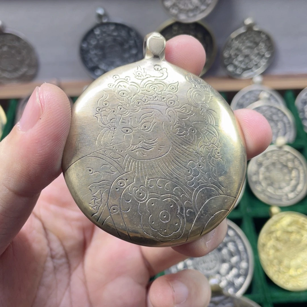四大天王之一雕刻麟甲熊九宫八卦牌