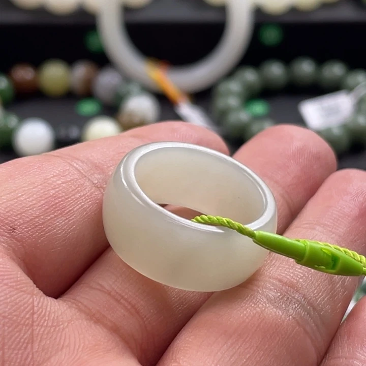 ****法手链未镶嵌和田玉