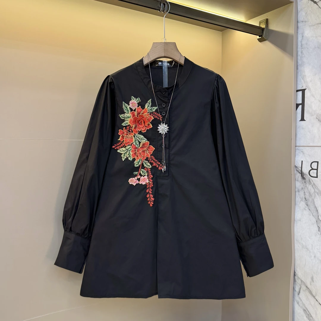 2025大码设计感玫瑰刺绣洋气欧货胖mm气质衬衫百搭显瘦上衣368