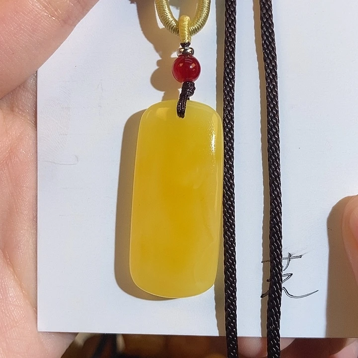 未镶嵌定制琥珀琥珀
