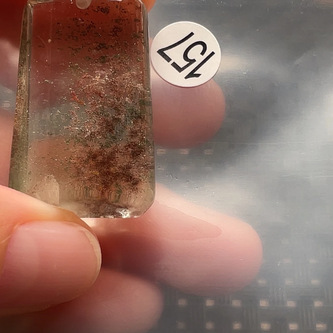 锦***澄颈饰未镶嵌水晶天然