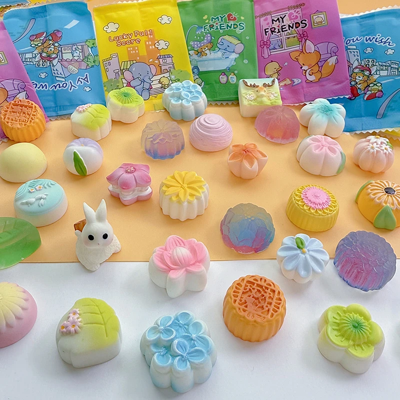 中秋节仿真月饼糕点食玩迷你盲袋小礼品小学生奖励潮玩盲盒小玩具