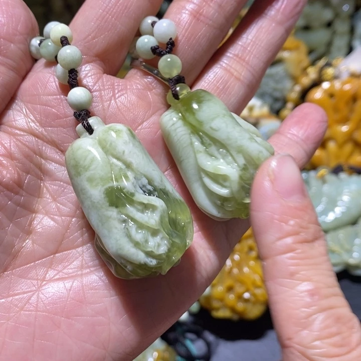 岫玉岫玉吊坠未镶嵌