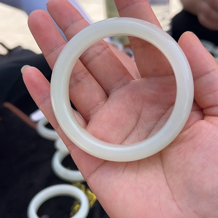 手链未镶嵌和田玉