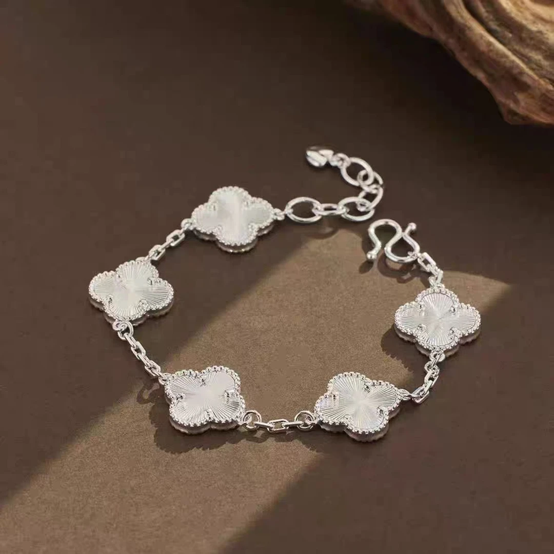 足银手链 A90足银9999四叶草手链五花手链手饰新款时尚轻奢手链