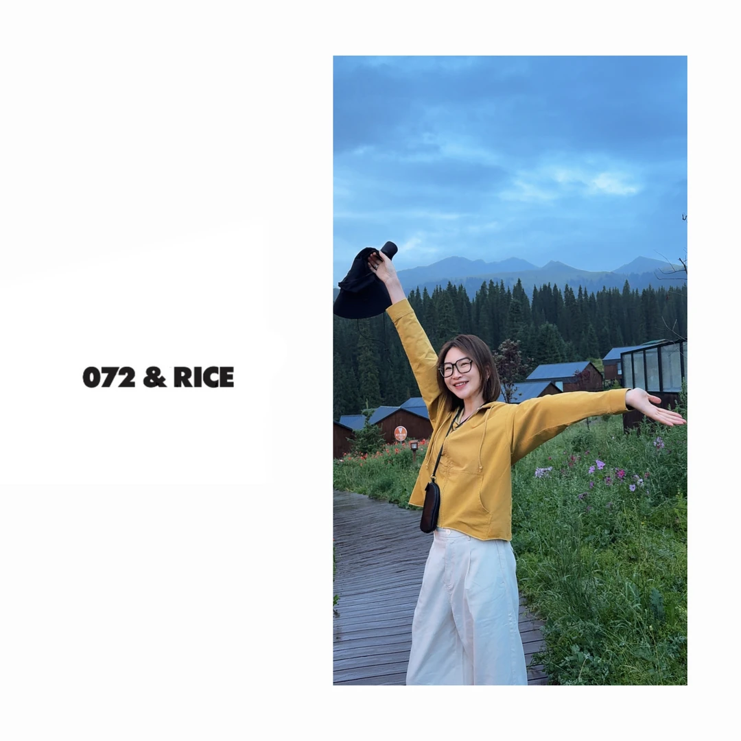 072 & RICE【小源子】秋季休闲连帽拉链长袖外套 N-32NF15