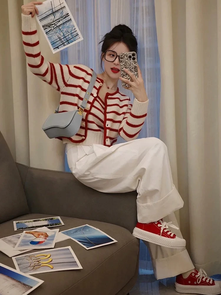 2025早春新款针织外套搭配吊带背心两件套小个子时尚百搭白色裤子