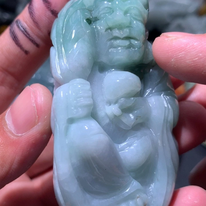 翡翠未镶嵌颈饰保真天然a货翡翠