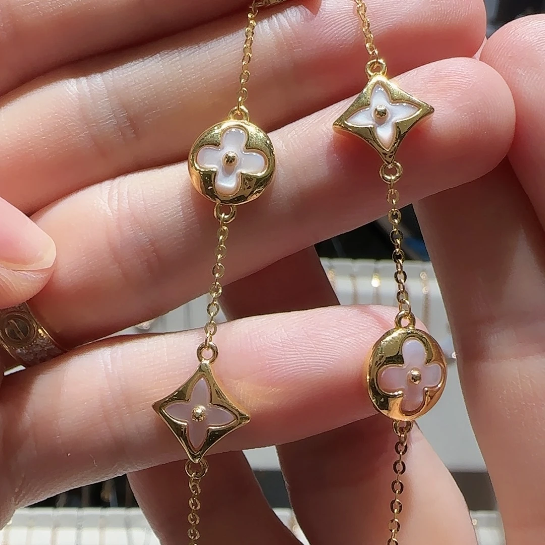 手链贝壳（贝母）18K金镶嵌手链