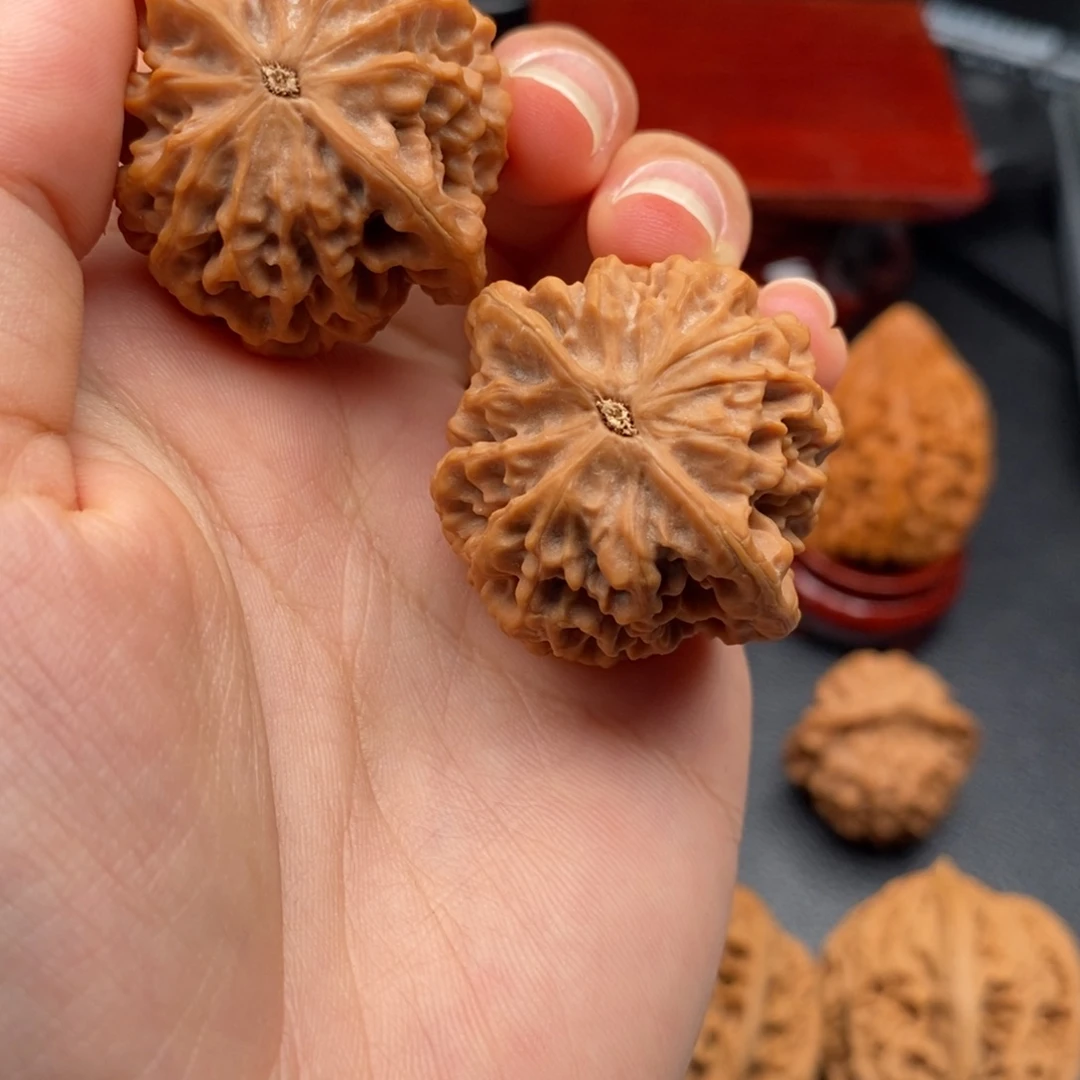 核桃秦岭文玩核桃