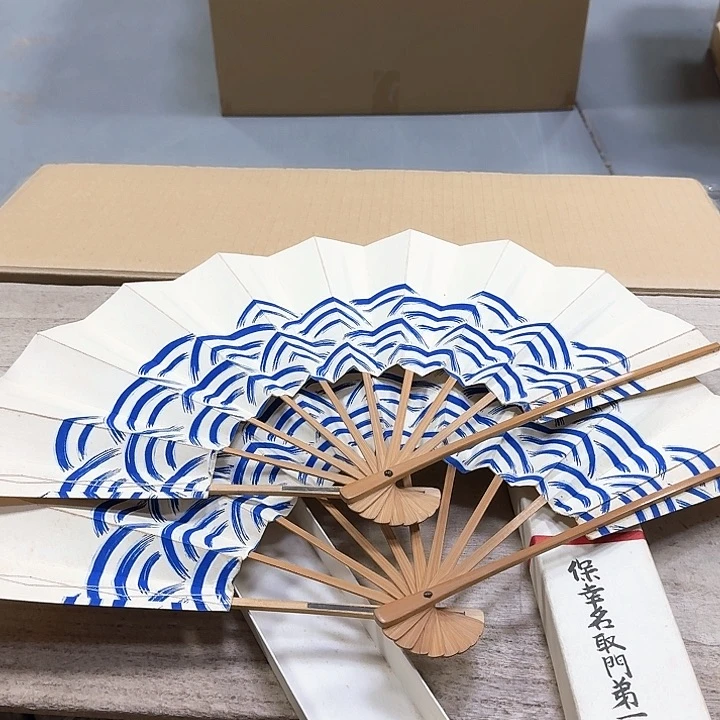 扇子扇子哈哈哈哈哈哈哈哈