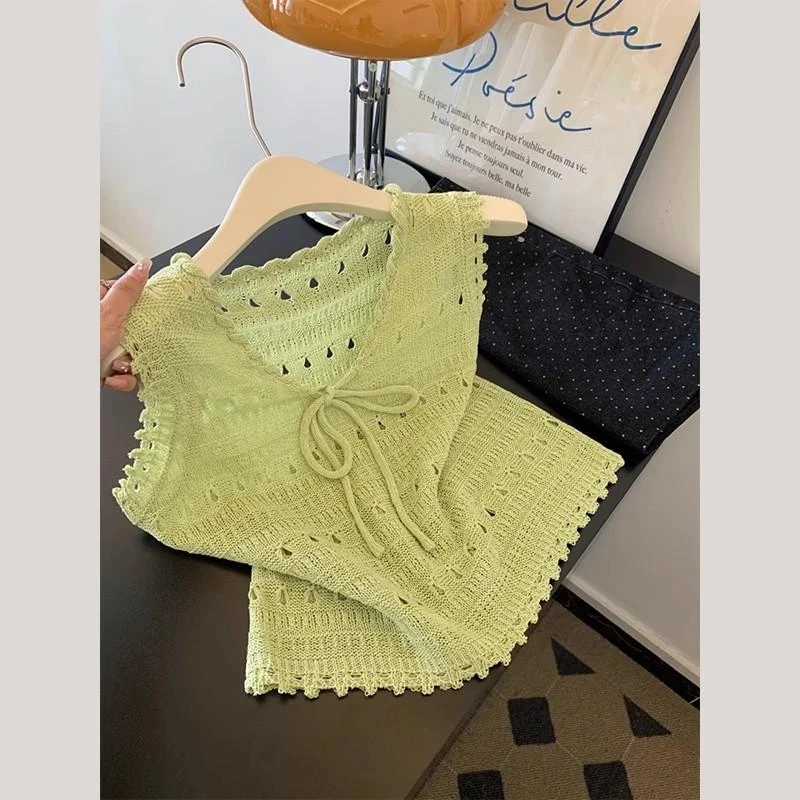 【现货+运费险】薄荷曼波绿色镂空坎肩工字针织背心无袖多巴胺上衣