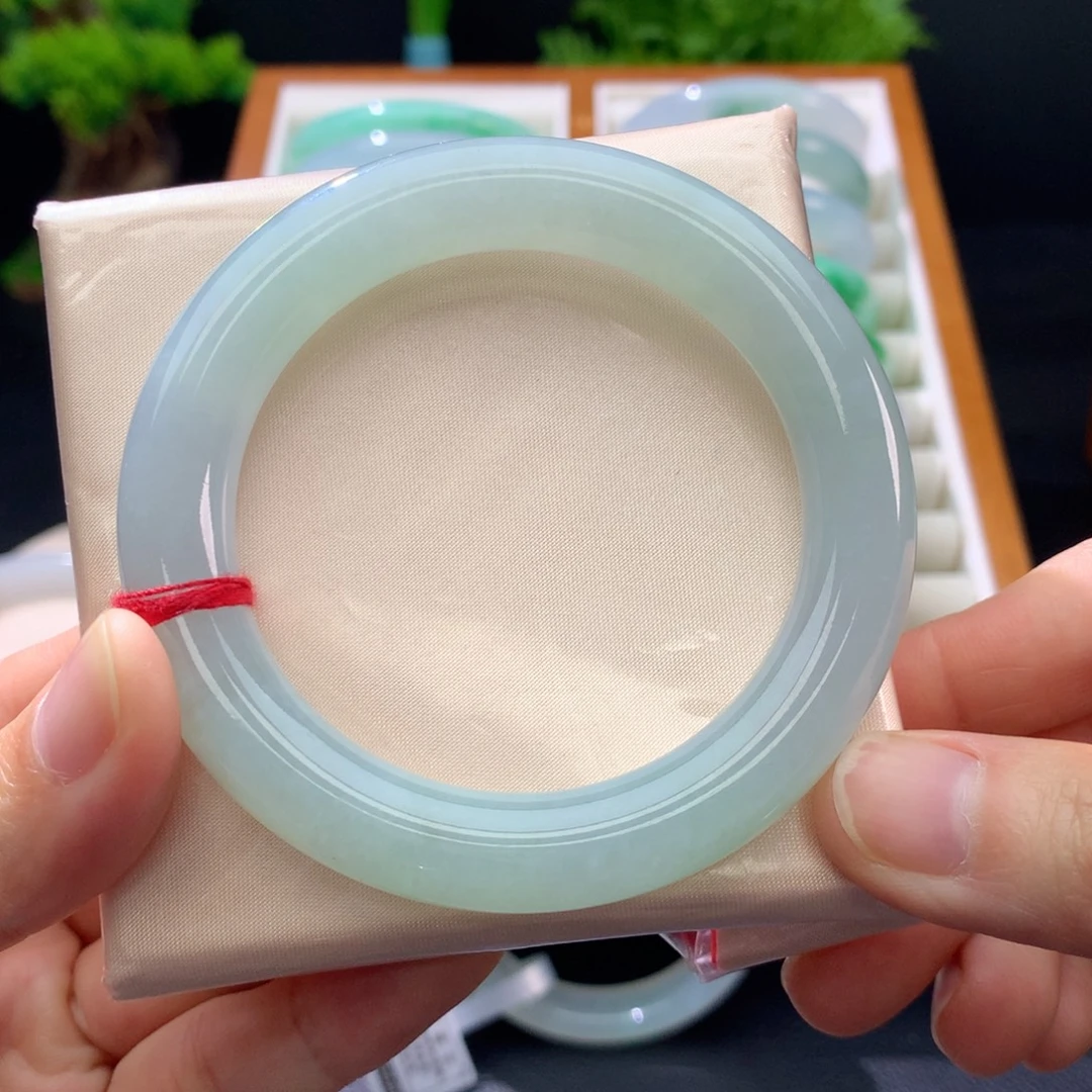 翡翠未镶嵌手镯闪购 1