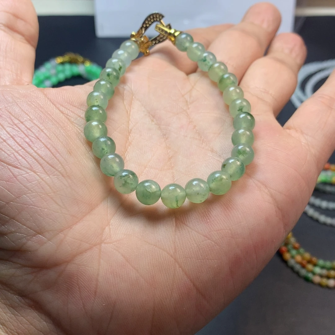 定制翡翠未镶嵌卡7冰飘花手串