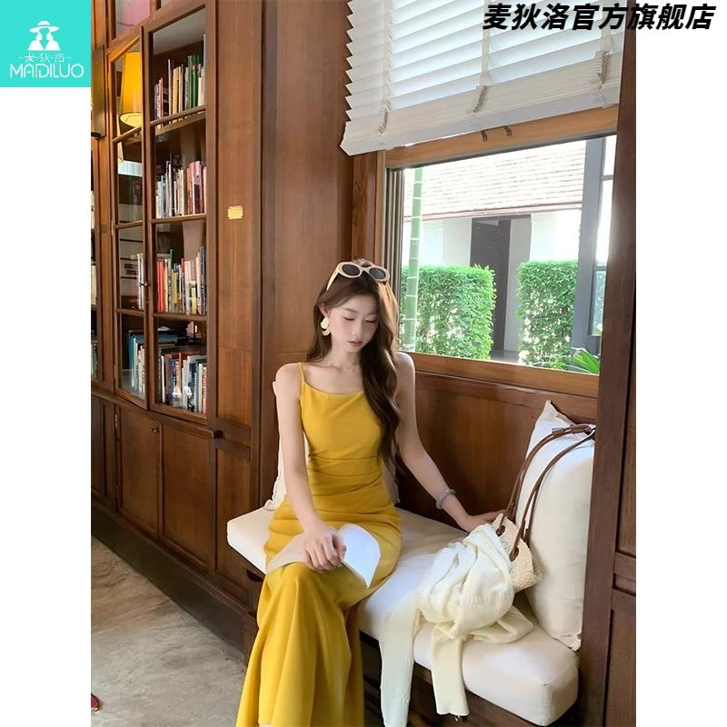 新中式国风裙子尧显瘦假日法式包臀长款吊带连衣裙女夏气质长裙