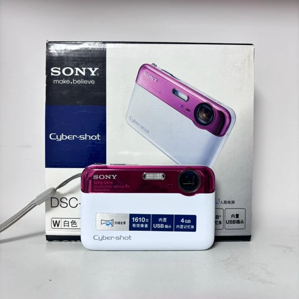 9新 Sony/索尼 索尼j10一体机1610万像素4倍光学变焦
