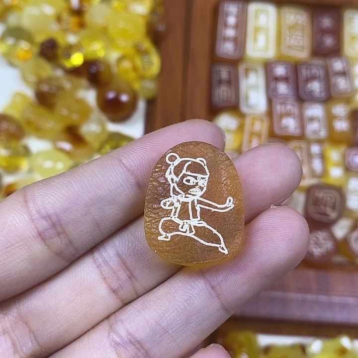 吊坠橄榄核哪吒77