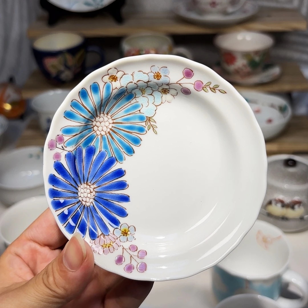 色绘游 豆皿。