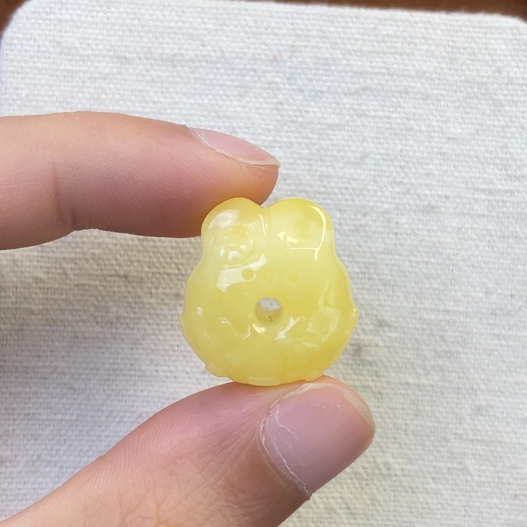 琥珀未镶嵌珠宝奇石兔子甜甜圈