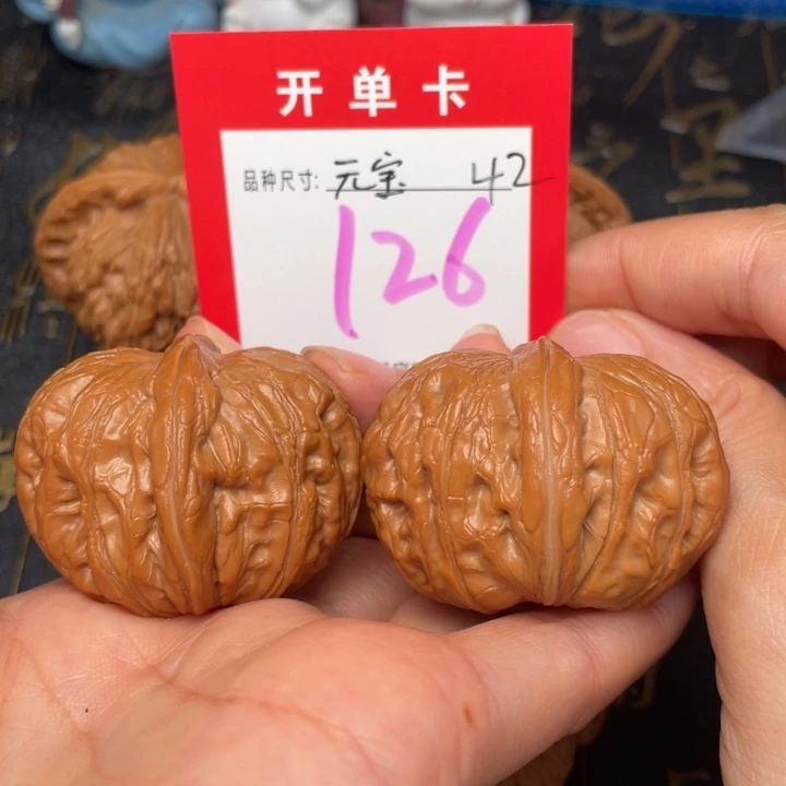 吊坠桃核文玩的好