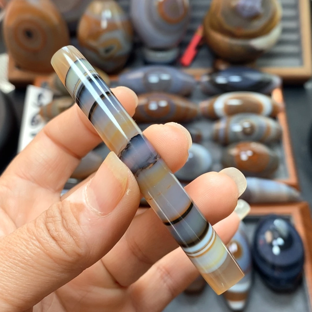 玛瑙/玉髓未镶嵌珠宝奇石