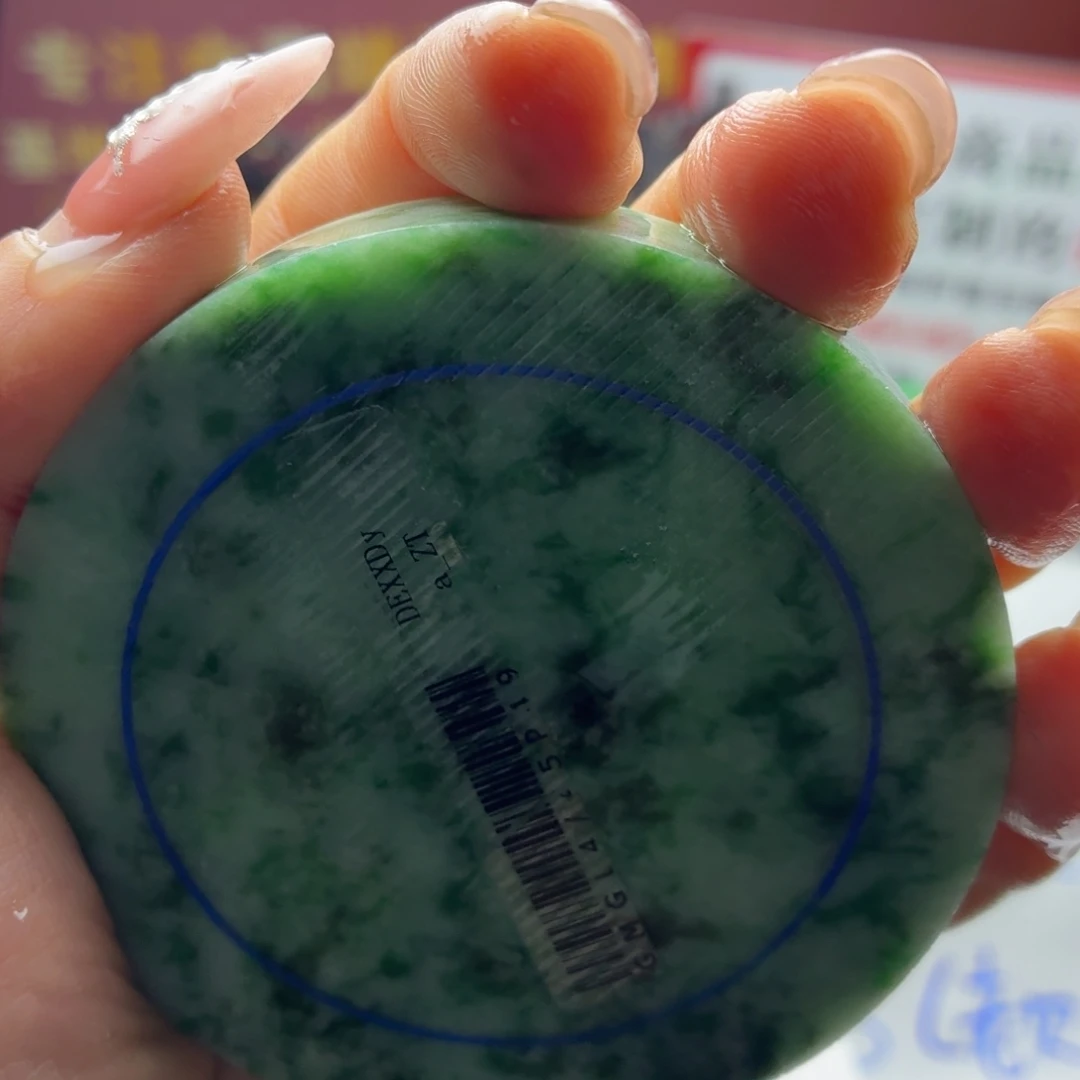 L***n定制翡翠未镶嵌缅A翡翠多样性发一
