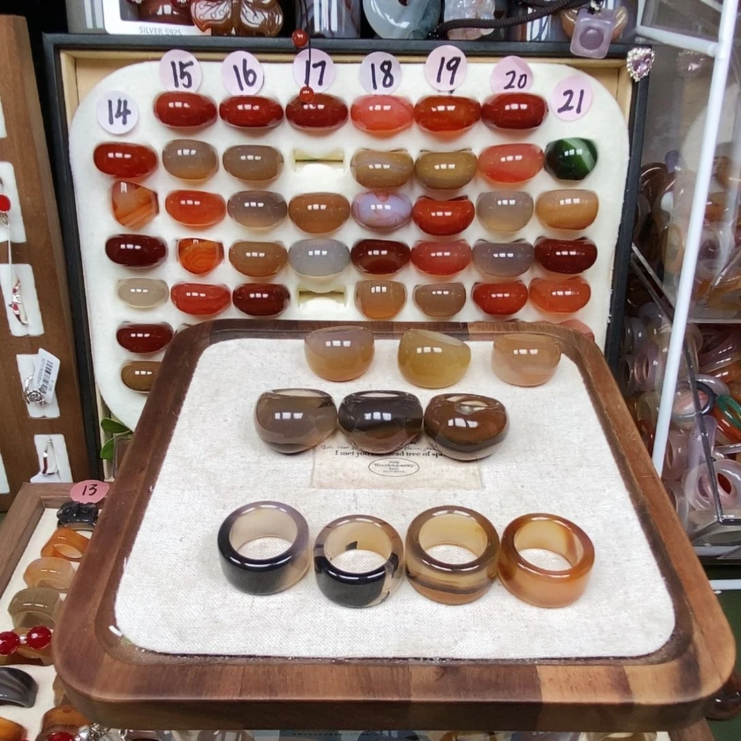 奇***停玛瑙/玉髓合金戒指