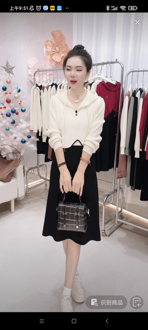 【编码938】运动休闲流苏减龄拼接连帽女款爆款2025新款韩版针织裙