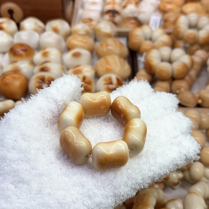 妖***妖菩提根/象牙果手串72 象牙果原果雕刻炭烧小羊香皂微瑕