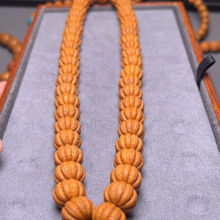 猴头核桃吊坠八凌