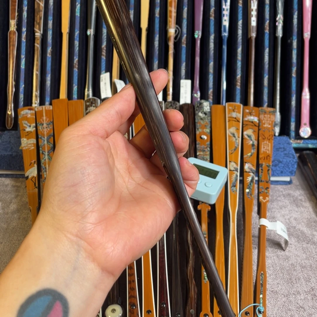 扇子手工制作工艺精湛