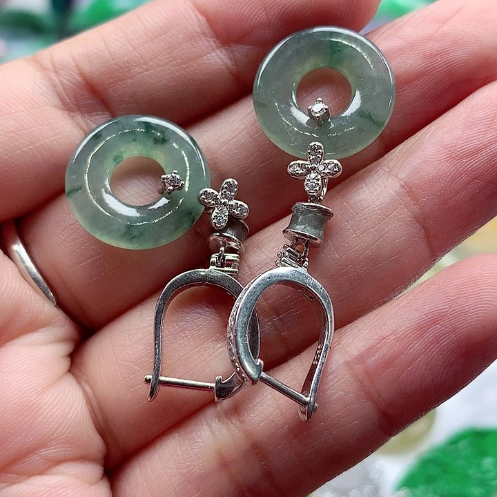 翡翠银S925镶嵌颈饰翡翠