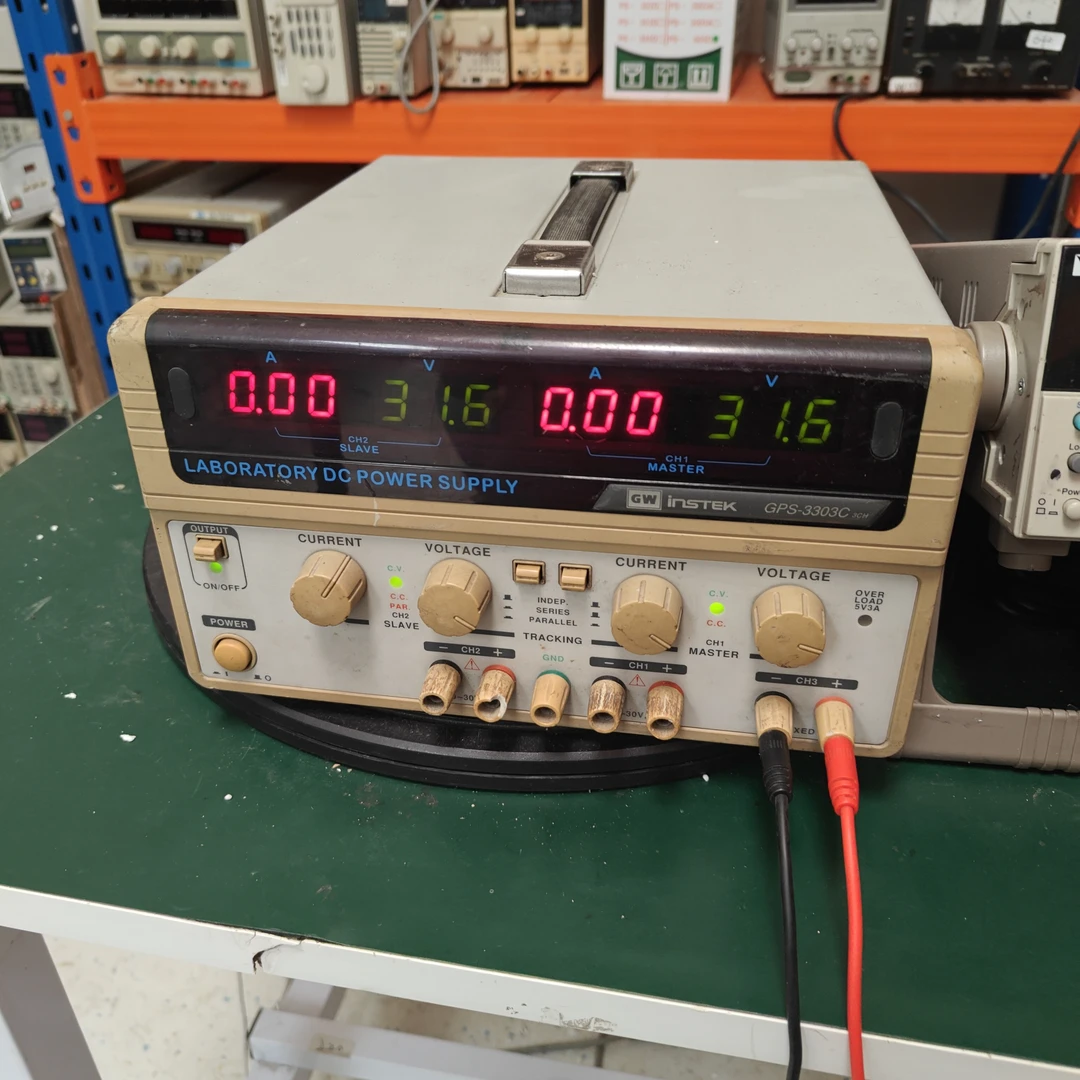 二手，三个通道双路可调电源双30V3A