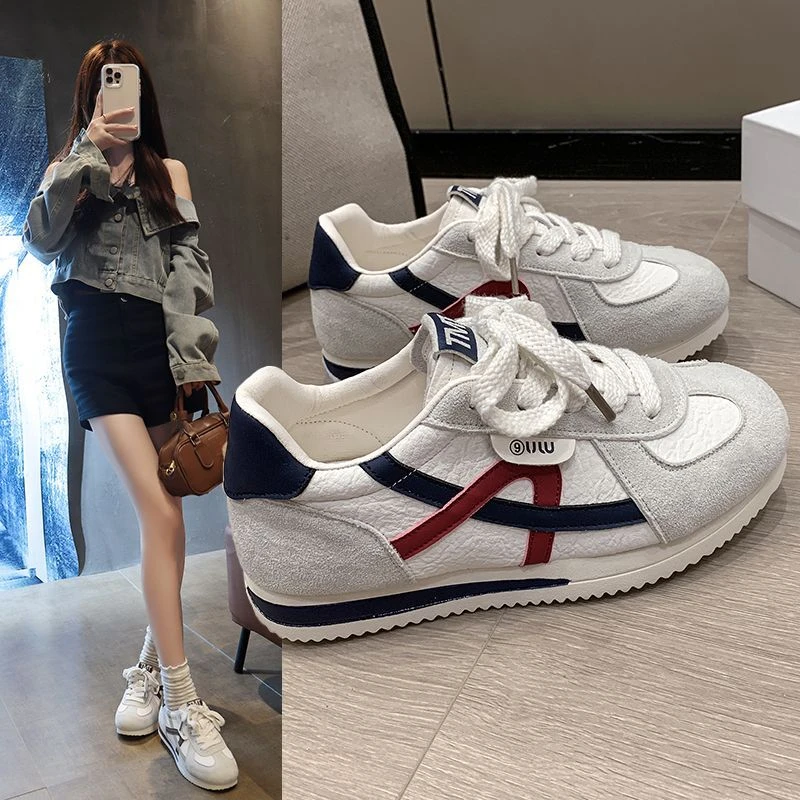 秋季厚底阿甘小白鞋女鞋子2025新款圆头休闲运动鞋配阔腿裤的单鞋