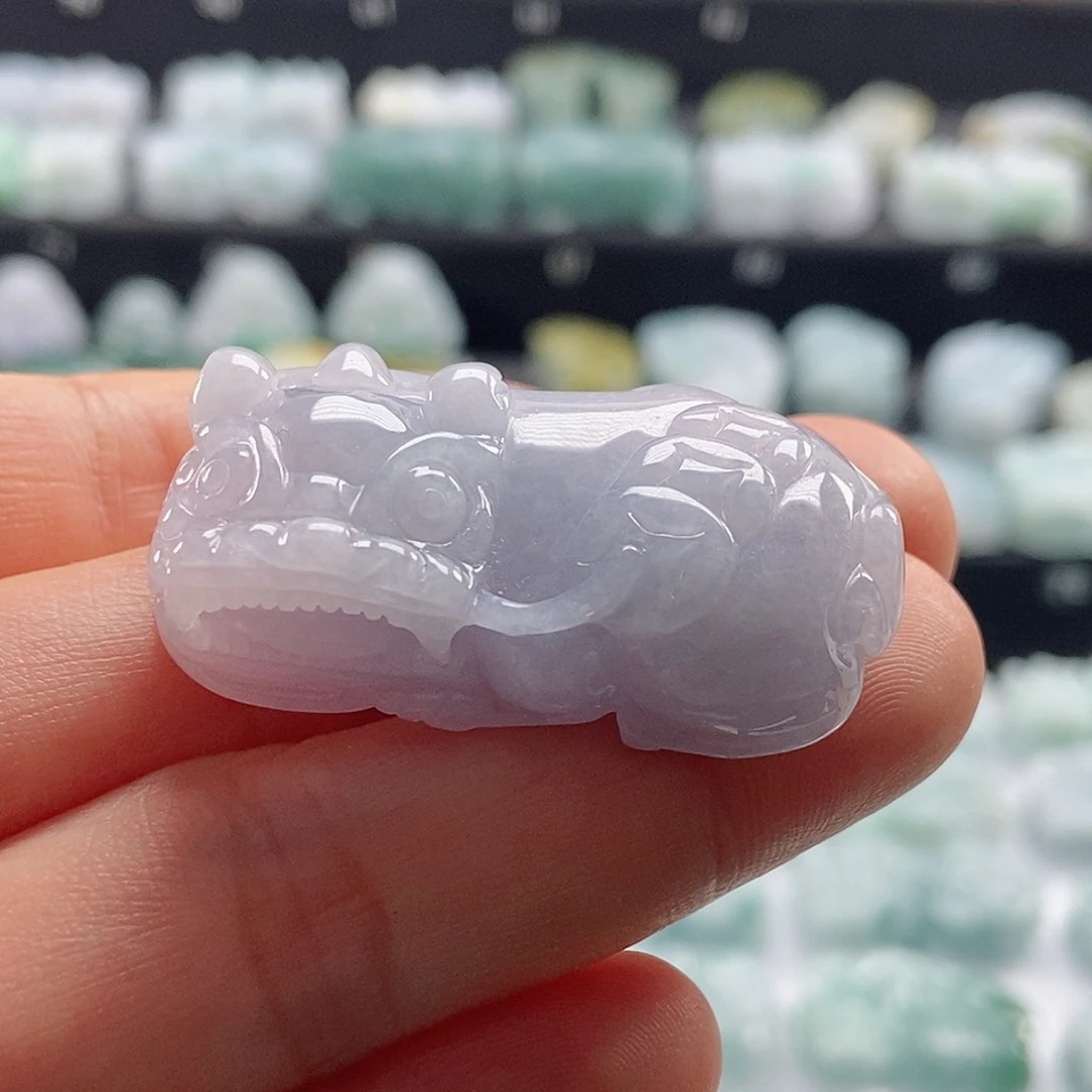 颈饰未镶嵌翡翠翡翠貔貅
