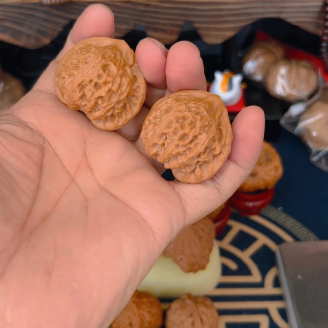 文玩核桃把件宫灯42