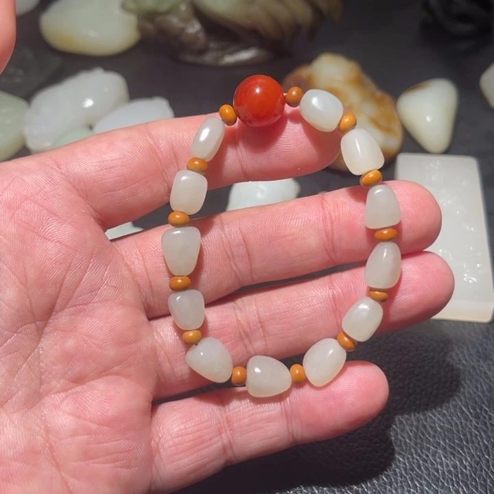 未镶嵌和田玉笔搁