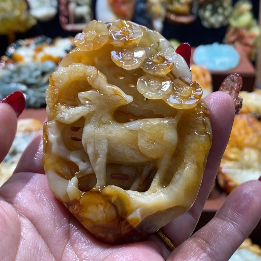 蛇纹石玉颈饰未镶嵌