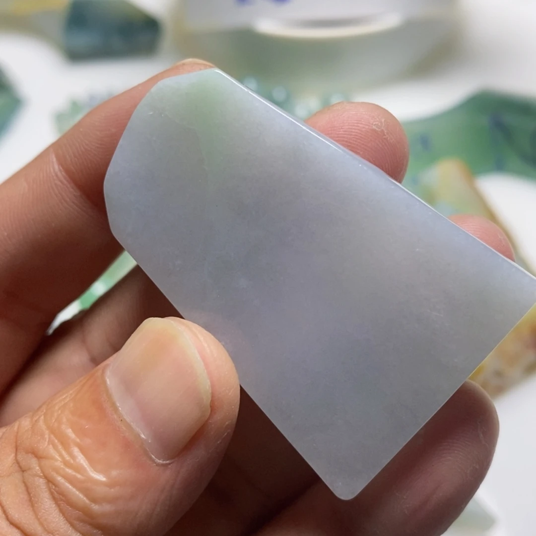 花***:翡翠未镶嵌耳饰翡翠