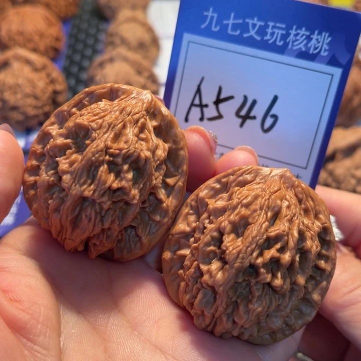 把件桃核44虎头A546